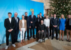 Auf dem Bild sind Ministerpräsident Dr. Markus Söder und Innen- und Sportminister Joachim Herrmann mit den bayerischen Medaillengewinnerinnen und -gewinnern der Olympischen und Paralympischen Spiele 2024.