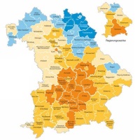 Bevölkerungsentwicklung in Bayern 2038 gegenüber 2018 - Bayerns Landkreise und kreisfreie Städte eingefärbt je nach Bevölkerungsgewinn/-verlust