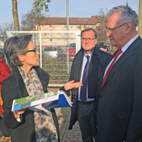 Innenminister Joachim Herrmann bei seinem Besuch der Ankunfts- und Rückführungseinrichtung für Asylbewerber in Bamberg 