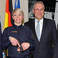 Neue Dienstpistole der Bayerischen Polizei