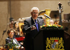 Innenminister Joachim Herrmann bei seiner Ansprache hinter dem Rednerpult.