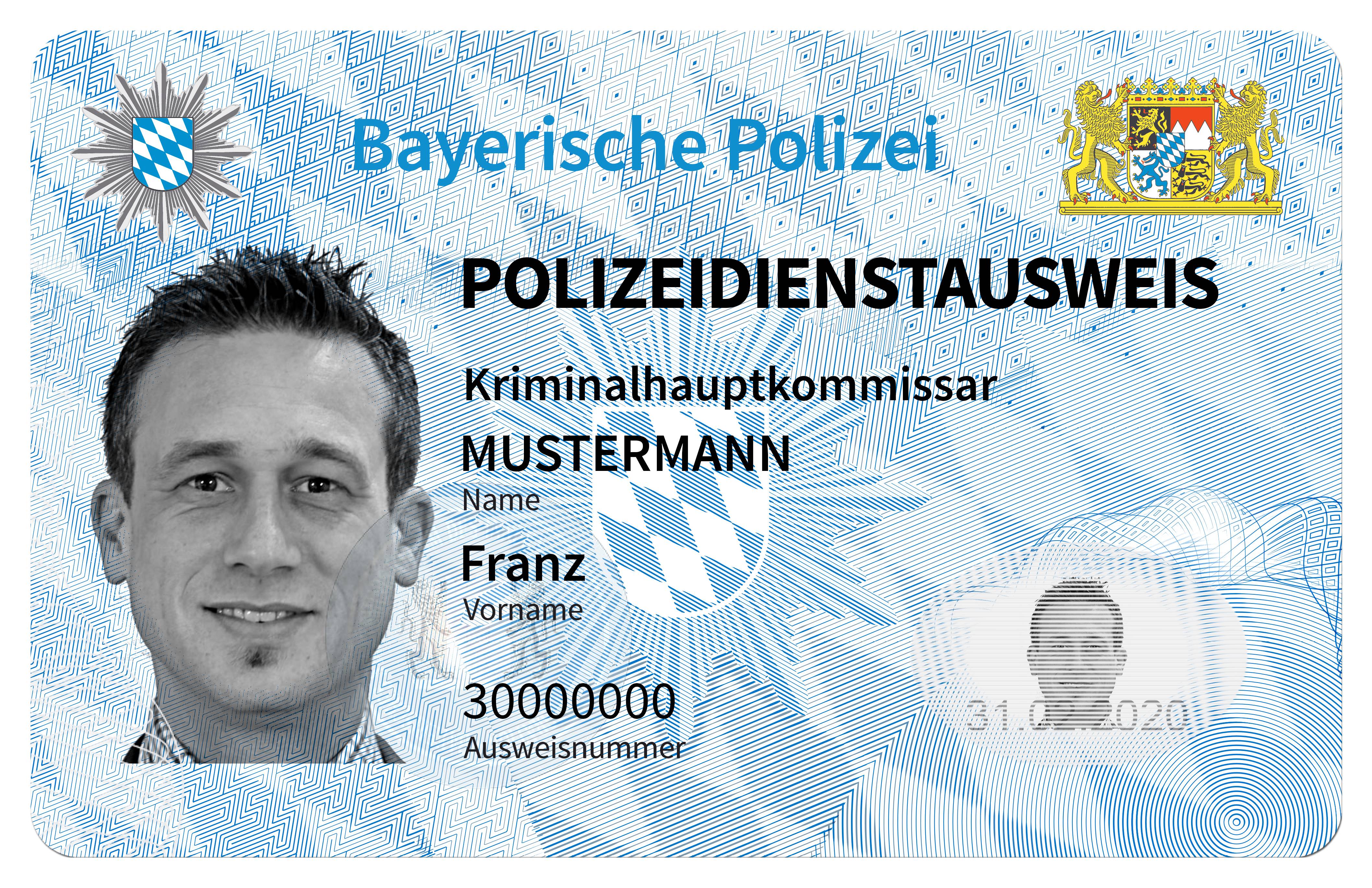 Neue Dienstausweise für die Bayerische Polizei - Bayerisches
